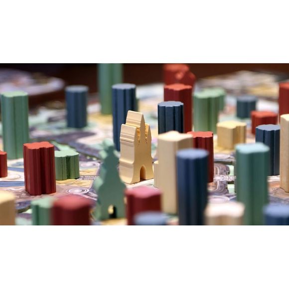 Skyrise Board Game (Essentials Edition) | Spatial Auction Game of Area Majority - Picture 6 of 9